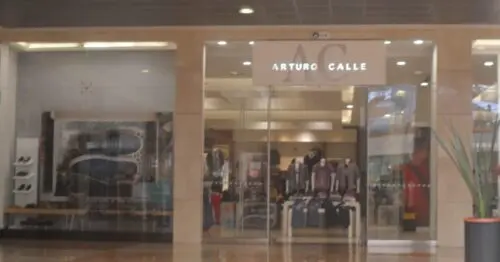 ARTURO CALLE PLAZA IMPERIAL ARTURO CALLE PLAZA IMPERIAL